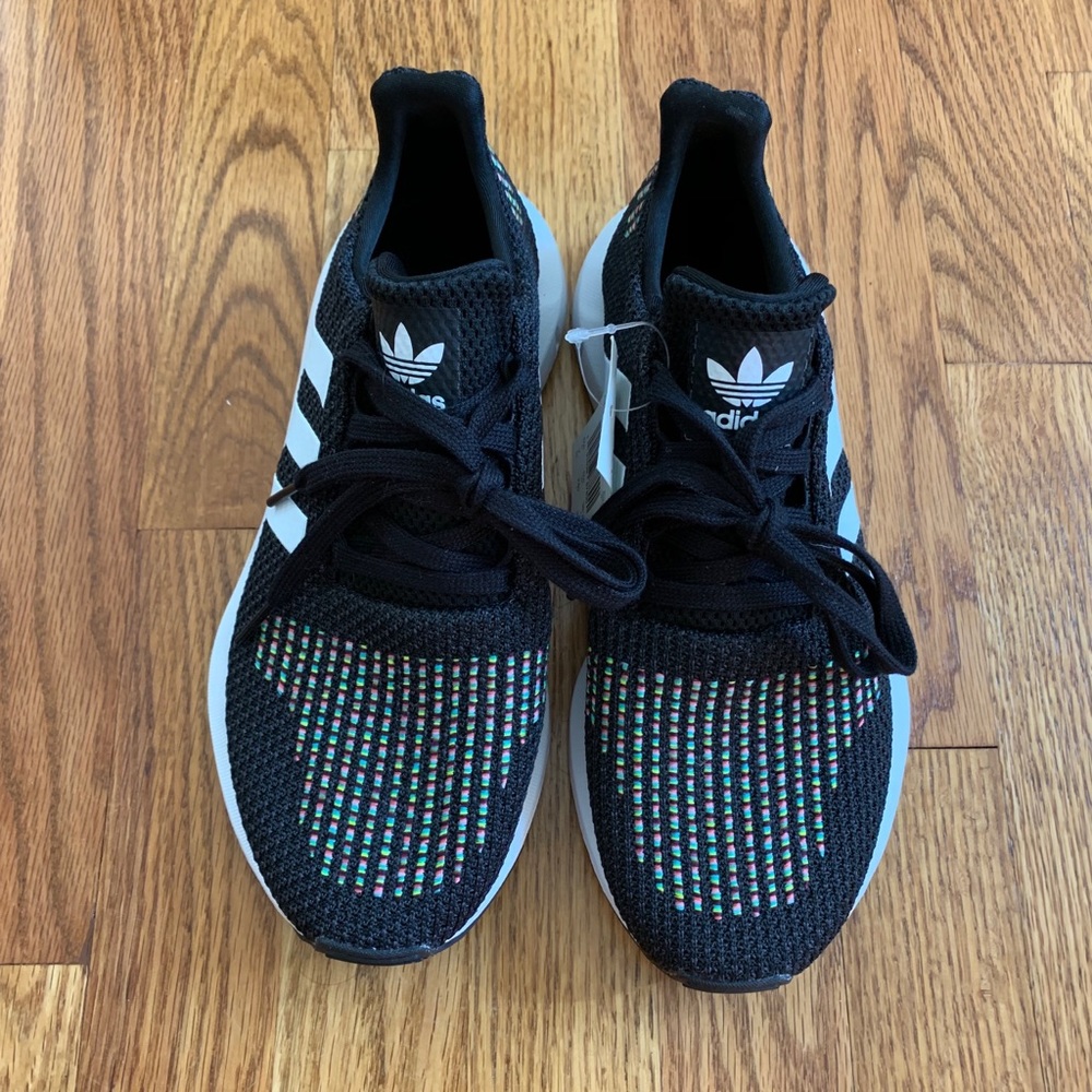 Adidas women’s Swift Run Sneakers